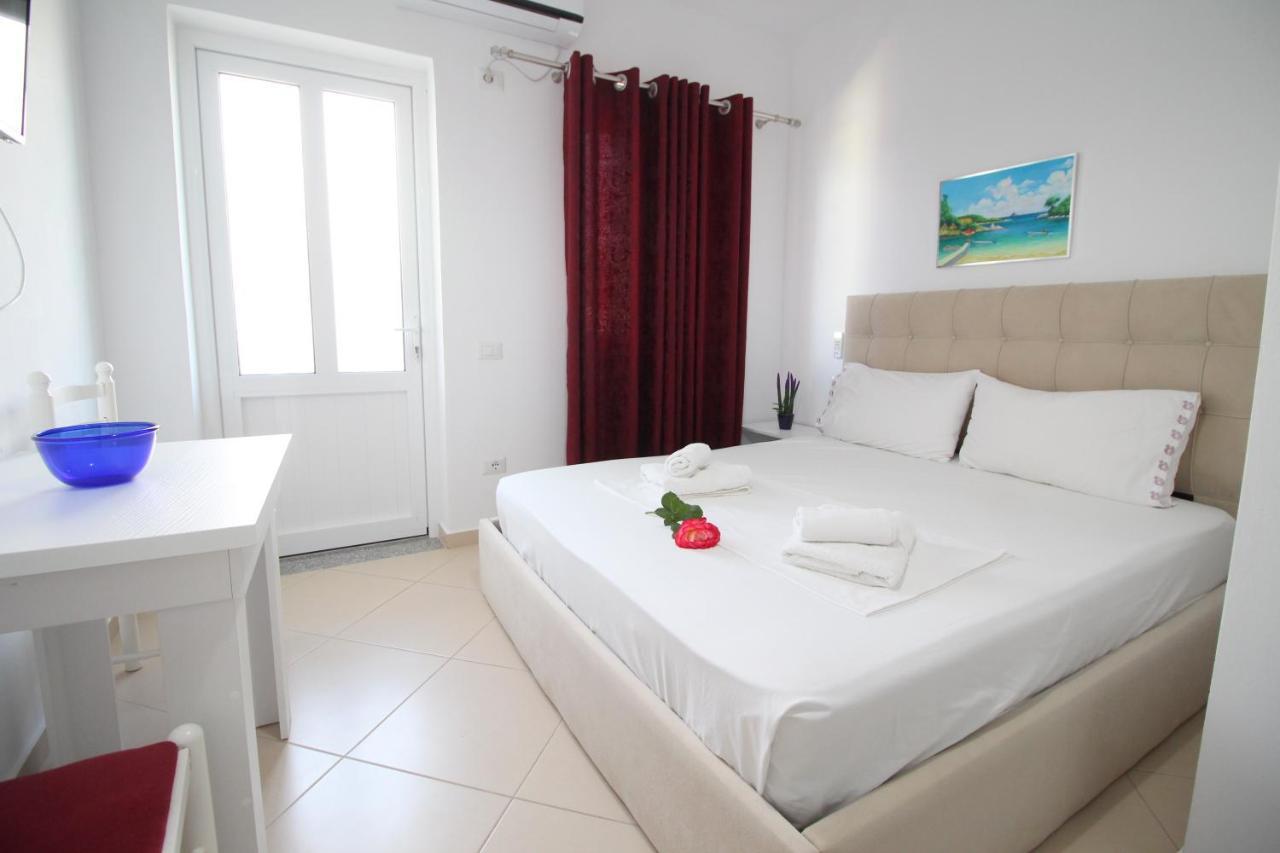 Emerald Inn Ksamil Dış mekan fotoğraf