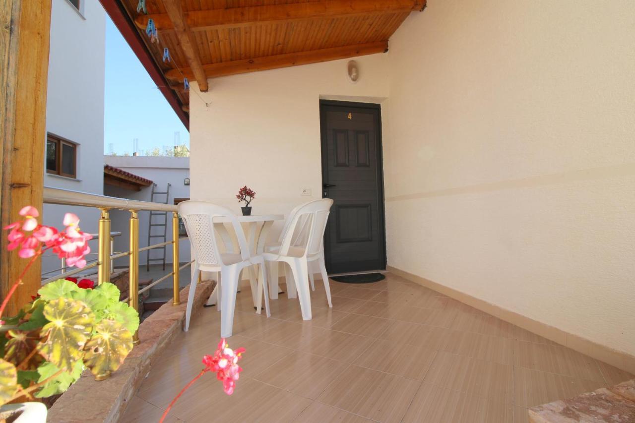 Emerald Inn Ksamil Dış mekan fotoğraf