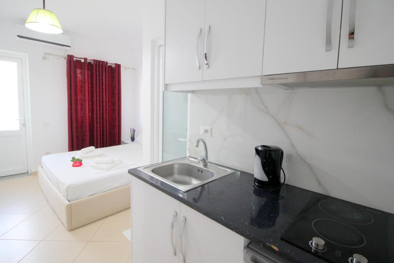 Emerald Inn Ksamil Dış mekan fotoğraf