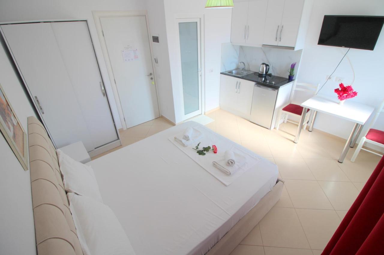 Emerald Inn Ksamil Dış mekan fotoğraf